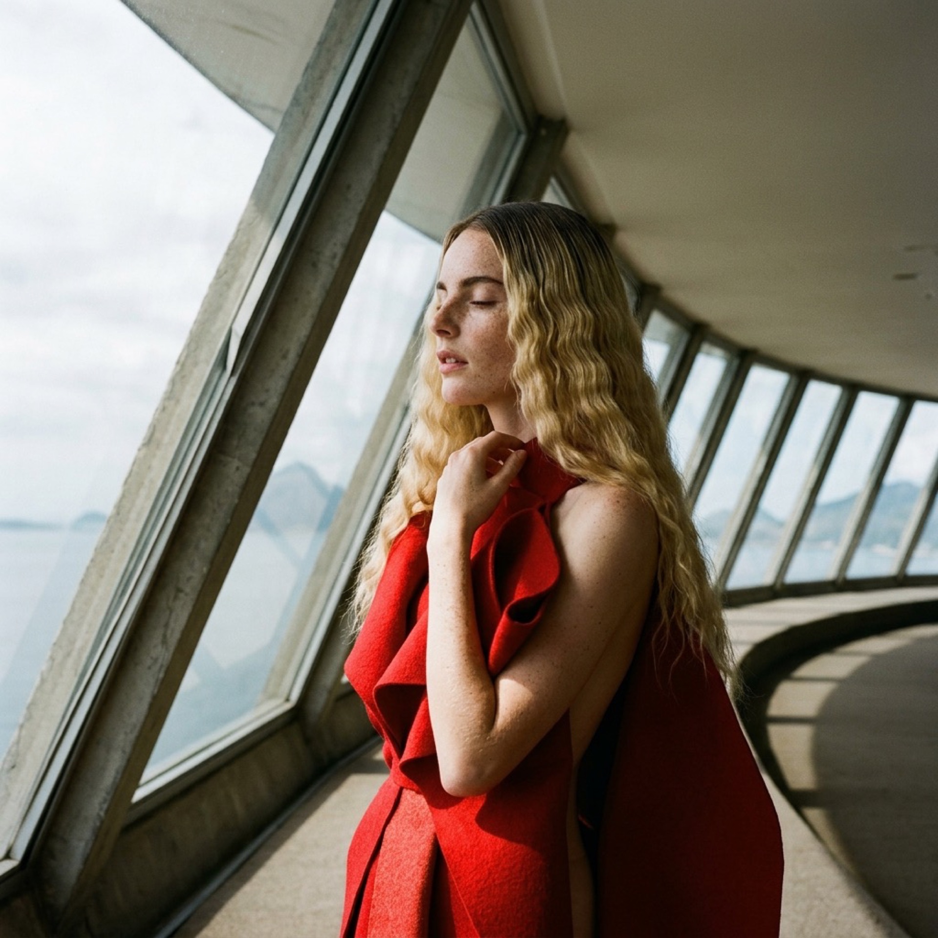 Fashion Photography at Museu de Arte Contemporânea de Niterói